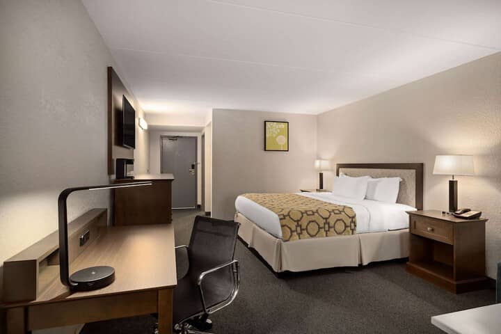 Room 22 of 67