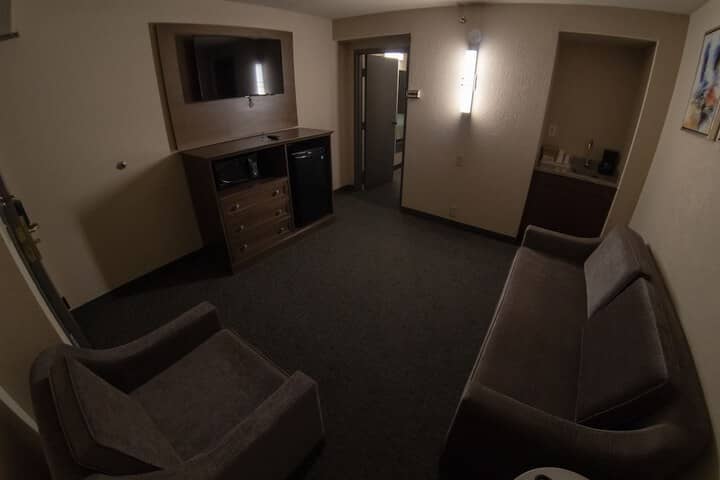 Room 30 of 67